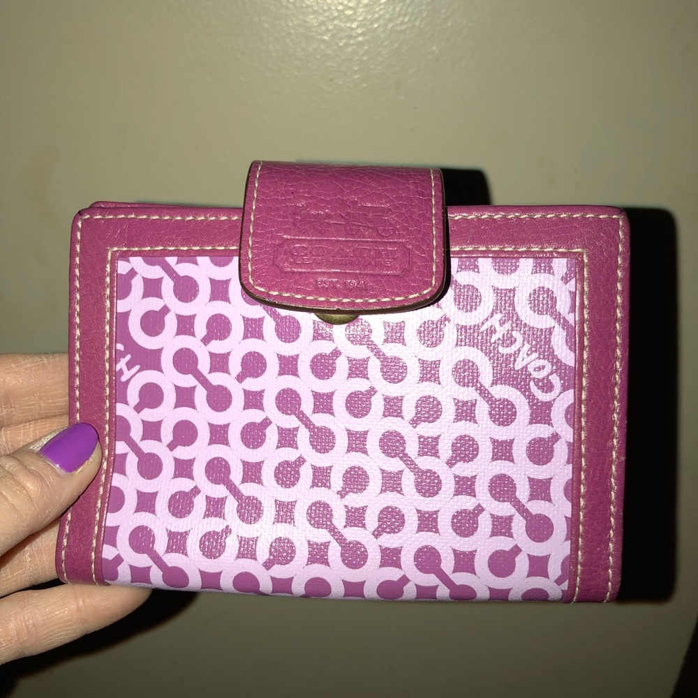 Authentic Vintage Coach Wallet in hot pink